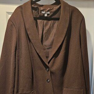 Women's plus size brown pant suit with matching blazer, 32W
